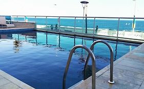 Flat Recém Reformado - Excelente Localização - SSAPARTS BRASlL